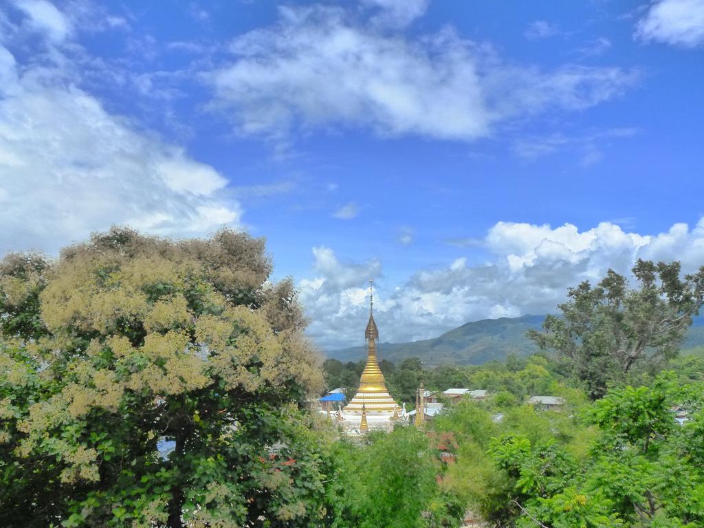 Golden Lotus Inle Hotel Nyaung Shwe Eksteriør billede