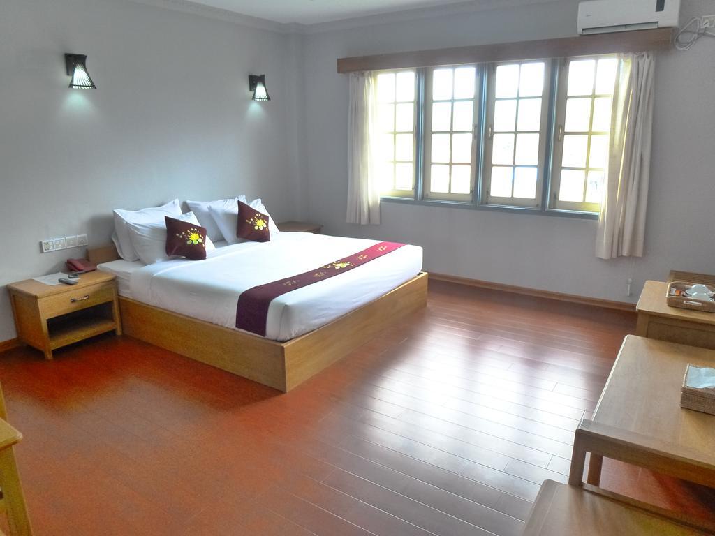 Golden Lotus Inle Hotel Nyaung Shwe Værelse billede