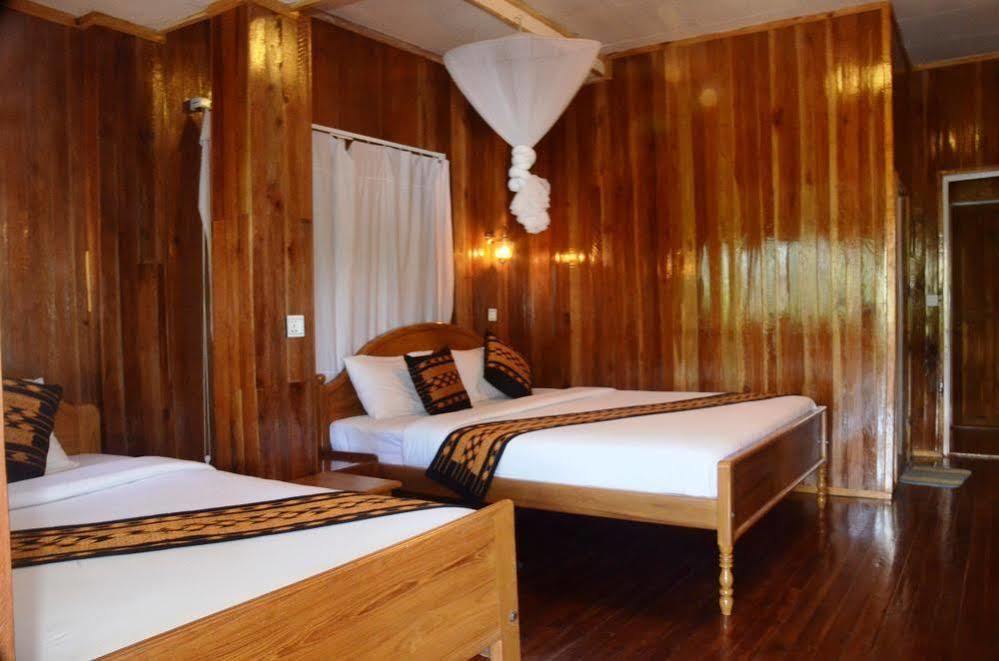 Golden Lotus Inle Hotel Nyaung Shwe Eksteriør billede